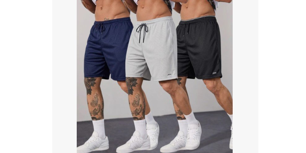 Kit com três shorts masculinos para futebol, treino e academia